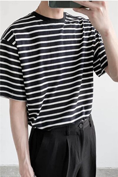 Madmext Ανδρικό ριγέ μαύρο T-shirt 5276