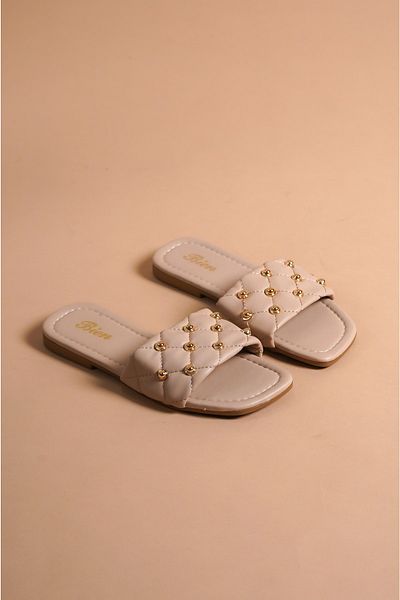 munora butik نعال عارية مفصلة