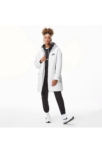 Nike Îmbrăcăminte sportivă Syn Therma-FIT Repel Palton alb pentru femei