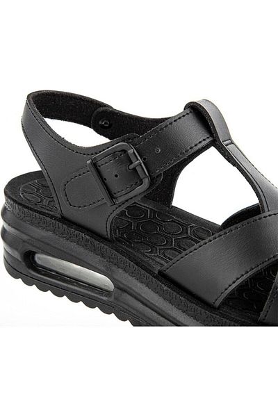 Muya Reeves Cross-Strapped Anatomical Air Max Sole Wet Floor Women's Sandals