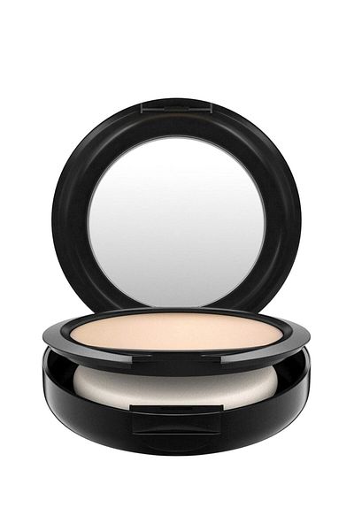 M.A.C Studio Fix Powder Plus Foundation Powder Foundation 15 gr....._foundation_135