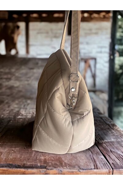 Nuggita Beige Puffer Hidden Scholarship Clutch Hand / Shoulder Bag