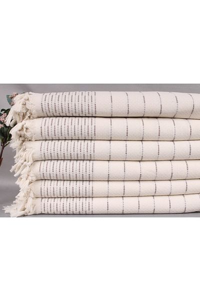 Kayra Export مفرش سرير مزخرف من القطن بيكيه باللون البني مقاس 230 × 245 سم