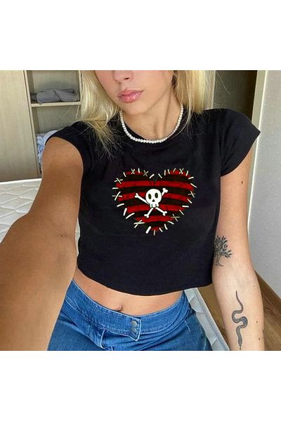 Touz Black Crop - Blunt Blunt Skull And Heart Printed