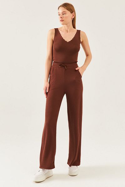 schlank Women's Dark Brown Knitted Fabric Wide Leg Trousers with Elastic Waist
