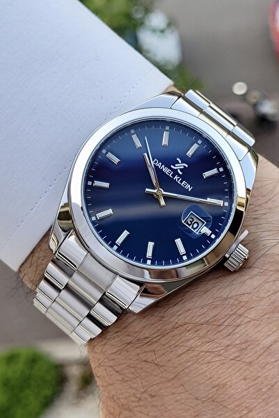 Daniel Klein Kadranı Lacivert Renk 3 Atm Su Geçirmez Takvimli Erkek Kol Saati