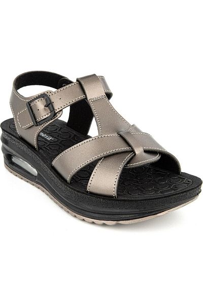 Muya Reeves Cross-Strapped Anatomical Air Max Sole Wet Floor Women's Sandals
