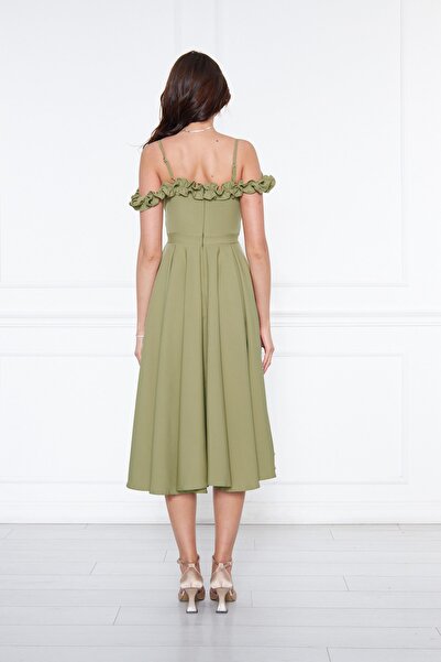 Bidoluelbise Kadın Ayarlanabilir Askılı Yaka Fırfır Detay Dokuma Kumaş Pileli Kloş Midi Boy Abiye Elbise