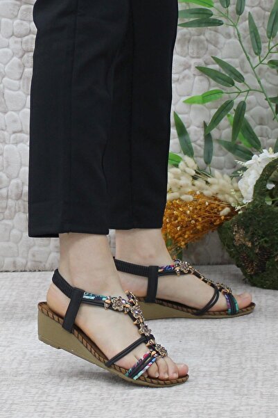 Guja 23Y151-16 Anatomik Rahat Dolgu Taban Boncuklu Kadın Sandalet