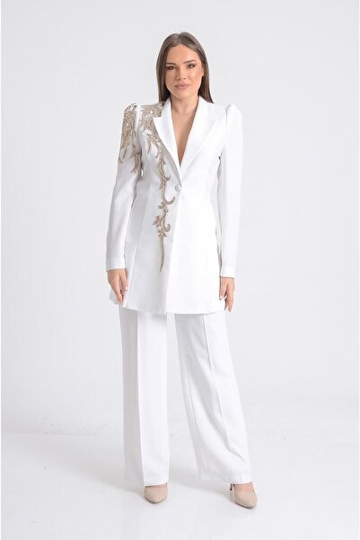 SpringStore Beyaz İşlemeli İkili Takım