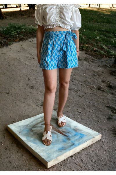 BEBE PLUS Turquoise Women's Shorts