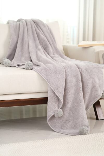 cakka Wellsoft Peluş Ponponlu Tek Kişilik Tv Battaniyesi | Gri