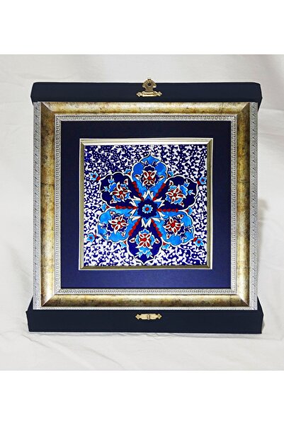 Elma Hediyelik Kadife Kutulu Kabartmalı Çini Çerçeveli Dekoratif Duvar Tablosu 34 X 34 Cm El Yapımı