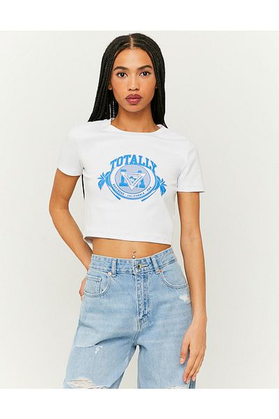 Jose Clothing Λευκό εμπριμέ γυναικείο Crop Top - Κοντομάνικη μπλούζα που εφαρμόζει στο σώμα