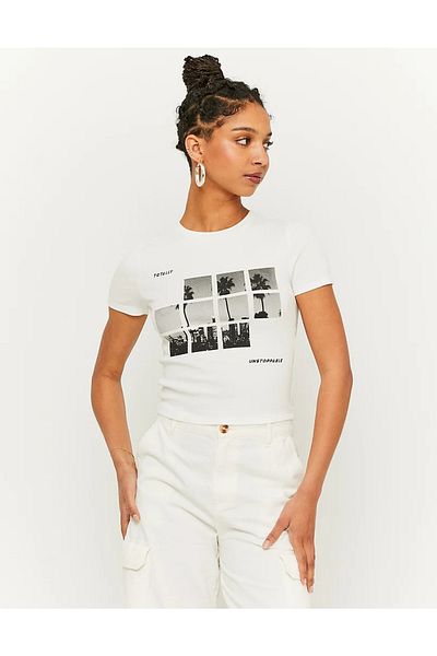 Jose Clothing Λευκό εμπριμέ γυναικείο Crop Top - Κοντομάνικη μπλούζα που εφαρμόζει στο σώμα