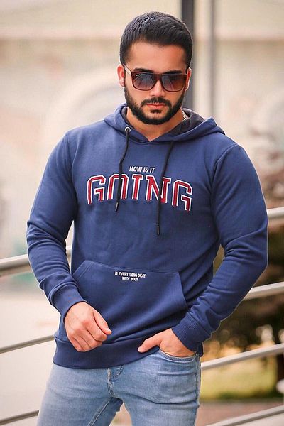 Madmext Φούτερ με κουκούλα Navy Blue εμπριμέ 2667-2