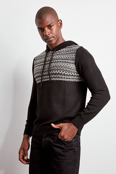 Trendyol Collection Schwarzer, schmaler, ethnischer Strickpullover mit Kapuze TMNAW20KZ0198