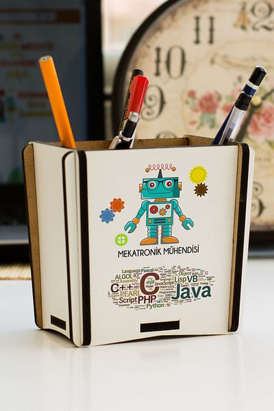Hediyelen Mechatronics Engineer Pen Holder