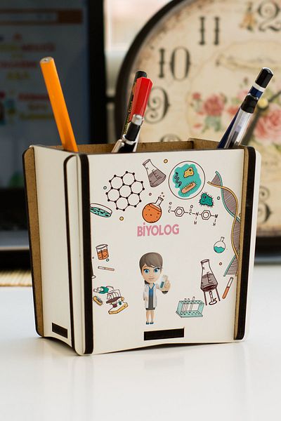Hediyelen Biologist Pen Holder