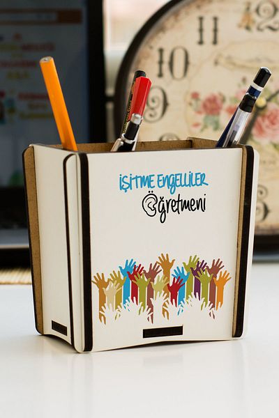 Hediyelen Hearing Impaired Teacher Pencil Holder