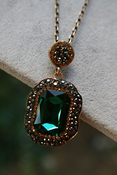 Stoneage قلادة مصنوعة يدوياً من حجر الكريستال والمجوهرات