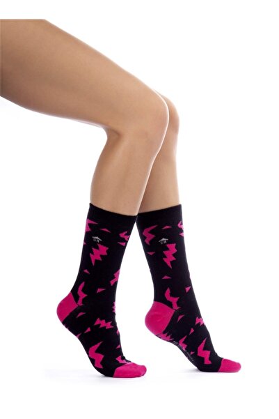The Socks House جوارب نسائية منقوشة باللون الأسود والوردي