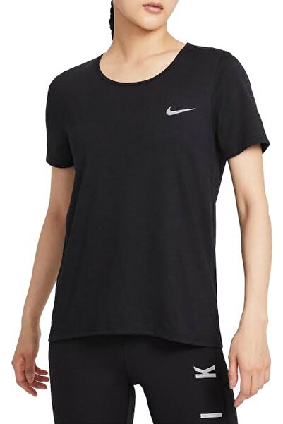 Nike تي شيرت نسائي قصير الأكمام من Dri-fit Run Division Dd5176-010