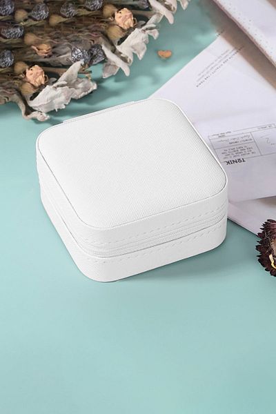 Chavin White Leather Travel Ring Earrings Necklace Jewelry Box st1-64by