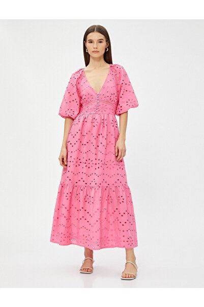 Koton Μακρύ καλοκαιρινό φόρεμα Brodeli με V λαιμόκοψη