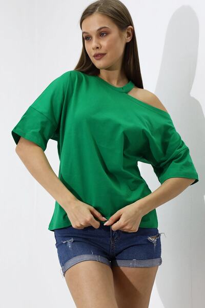 hazelin Γυναικείο πράσινο απλό oversize πλεκτό μπλουζάκι με λαιμό ώμου HZL23S-DSB120191