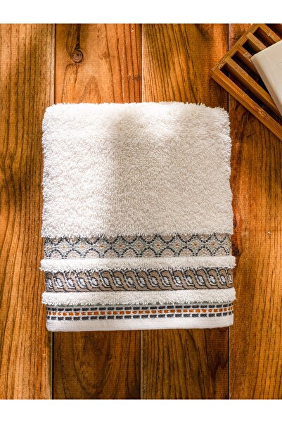 LC Waikiki Prosop de fata cu model 50x80 Cm