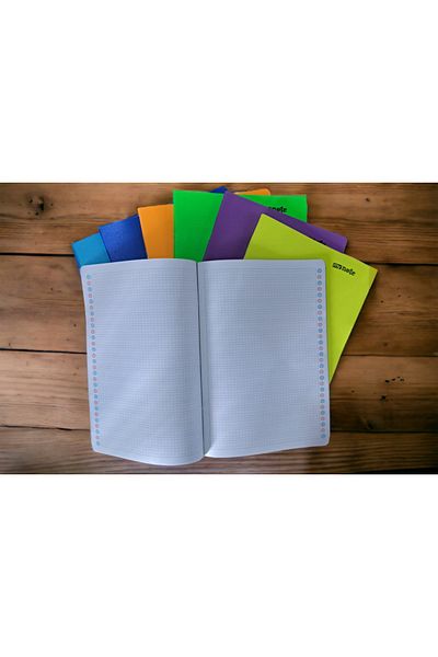 SEYFİKİRTASİYE دفتر كتابة جميل مقاس A4 يحتوي على 40 صفحة وغطاء بلاستيكي وقطعة واحدة من الألوان المختلطة