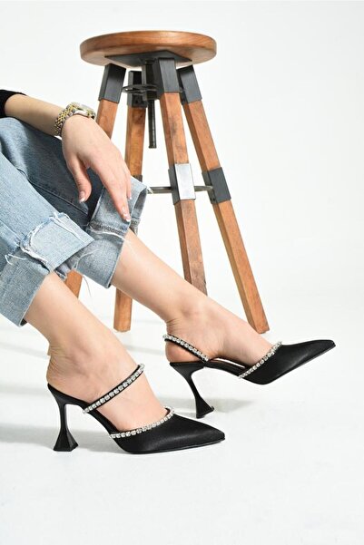 DUXAL SHOES Kadın Siyah Çift Şerit Taşlı Topuklu Ayakkabı