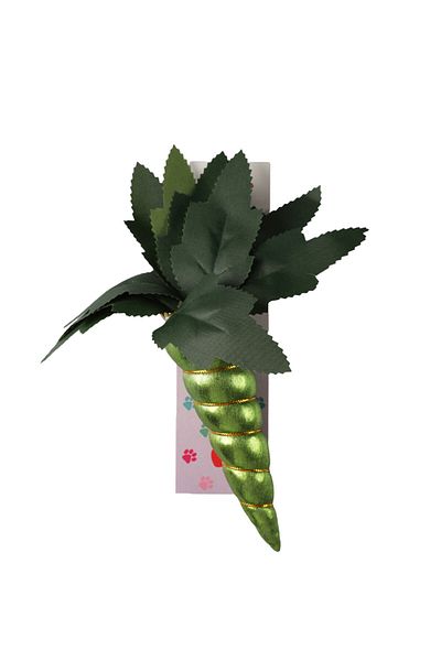 Glipet Leafy Carrot Shaped Cat Toy