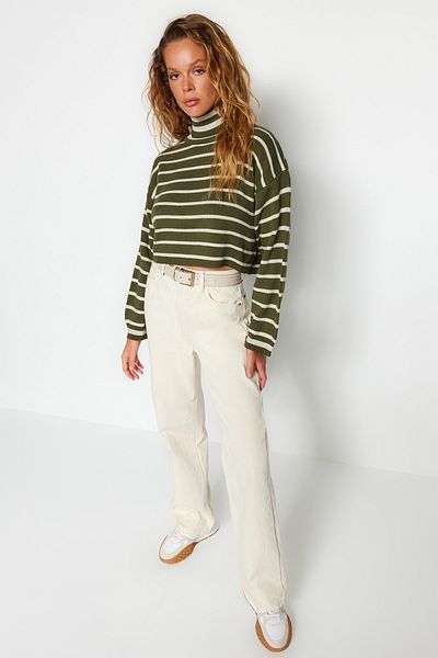 Trendyol Collection Crop KHaki Striped Knitwear Sweater - TWOAW24KZ00627