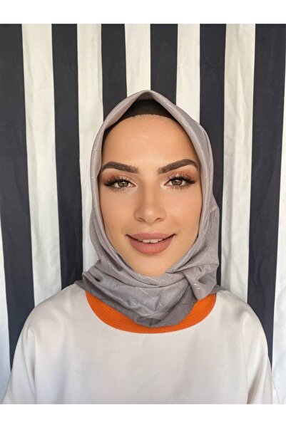 Nilbutik وشاح حرير هندي مونوغرام