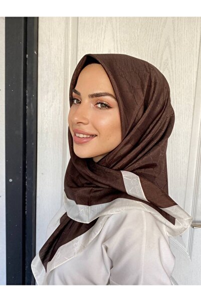 Nilbutik Eșarfă cu monogramă din mătase indiană