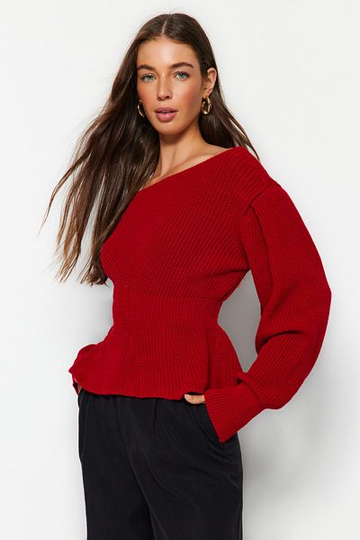 Trendyol Collection Roter Strickpullover mit Ballonärmeln und Schwungrad - TWOAW24KZ00634