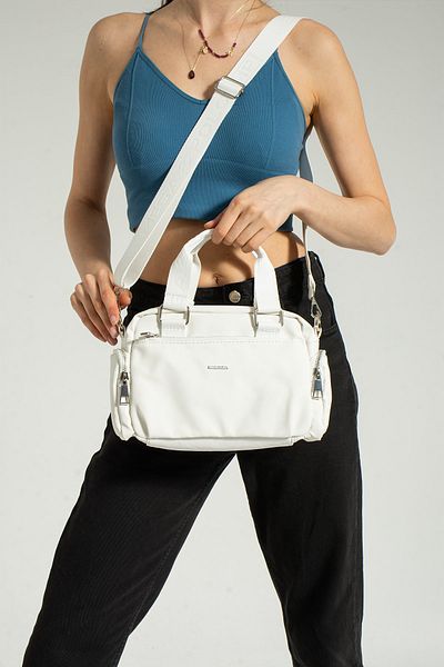 YOGII Geantă de mână și de umăr impermeabilă originală din piele satinată model Chesters VIP