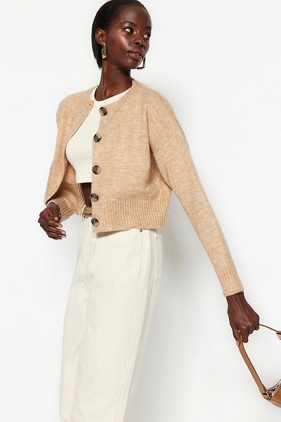 Trendyol Collection Měkká texturovaná béžová pletenina - zapínání, Twoaw24Hi00198