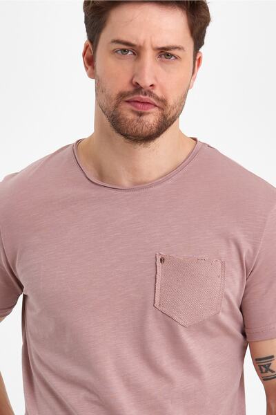 UOMOPARK Μπλουζάκι 2000 Ultra Fashion Flame με τσέπες και λεπτομέρεια κρανίου τσέπης