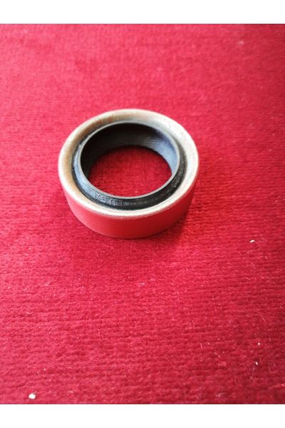 OTO BEK Anadol 4 Gear Red Transmission Tail Seal