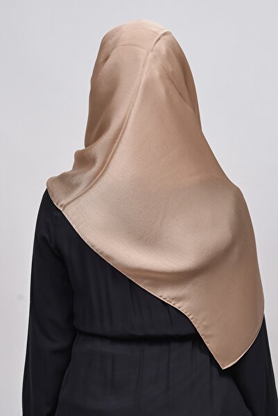 Altobeh Janjan Shiny Satin Textured Hijab Βραδινό Φόρεμα Chiffon Shawl-μπεζ