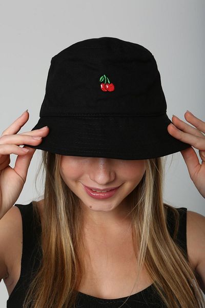 Saria Moda Cherry Embroidery Detailed Women's Bucket Hat