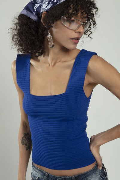 sifu tekstil Sax Colorful Square Collar Women's Stacked Pattern Sports Strap Knitwear Athlete Crop Top Blouse