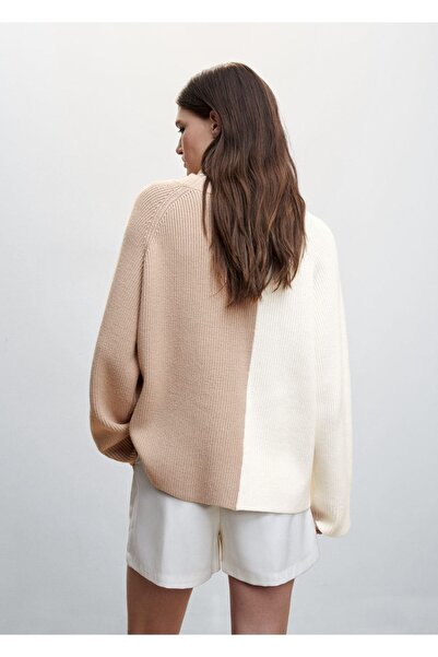 MANGO Woman Δίχρωμο πουλόβερ με ζιβάγκο