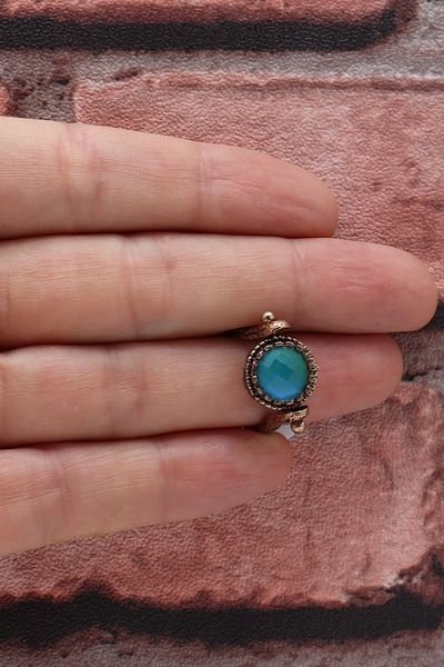 Esra Pamir Reversible Feeling Stone and Zultanite Stone Ring Appearing in Various Colors