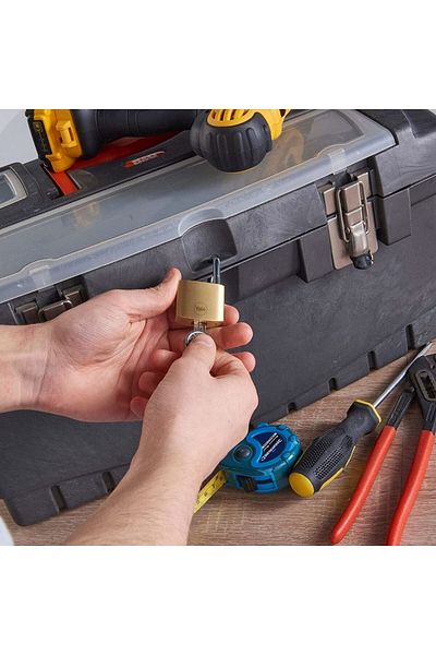 Yale Brass Padlock 30 Mm