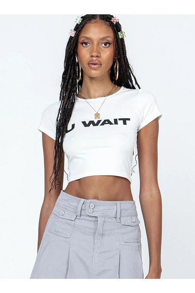 Jose Clothing Λευκό εμπριμέ κοντομάνικο Crop Top - Βρεφική μπλούζα που εφαρμόζει στο σώμα