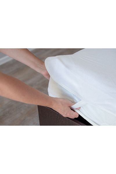 BabyMeva Children's Baby Bed Liquid Proof Mattresses with Four Chairs Elastics 80x160